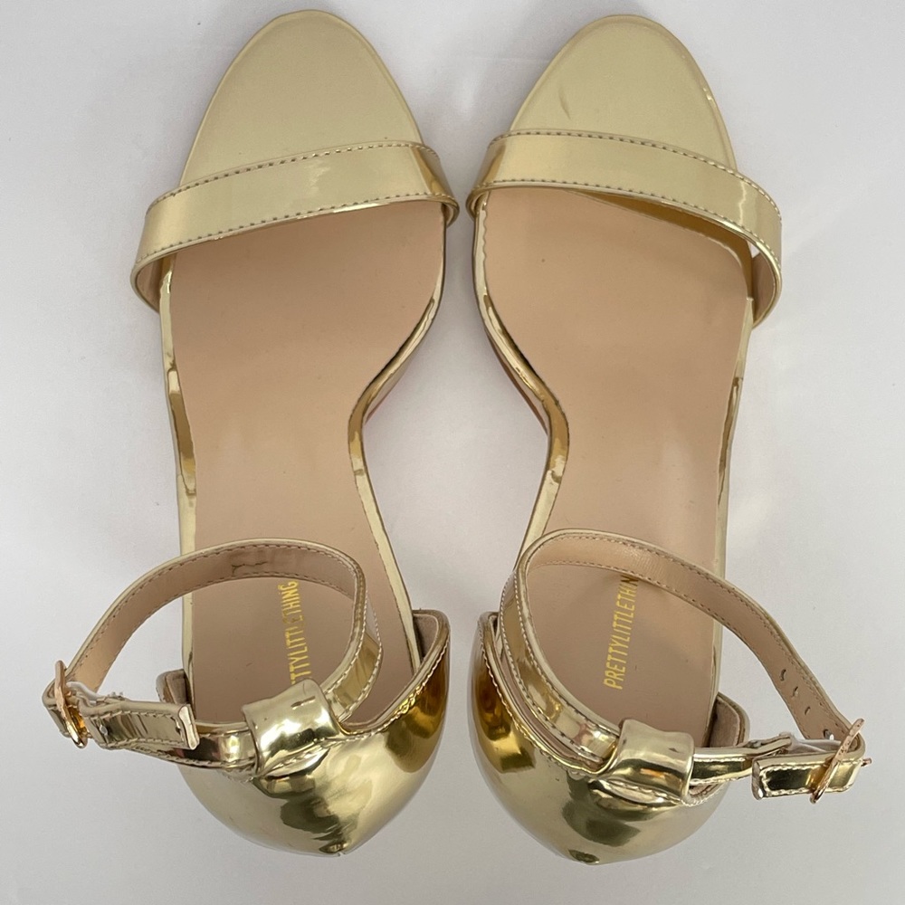 Pretty Little Thing Gold Metallic Heeled Strappy Sandal Size 5